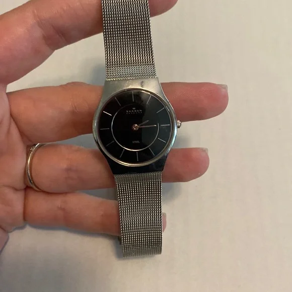 Skagen | Accessories | Womens Skagen Watch | Poshmark display picture 1